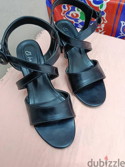 صندل أسود,Size 41 — Worn Once