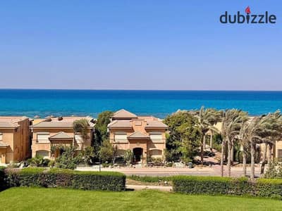 شاليه للبيع في تلال السخنة صف أول على البحر Double View تشطيب Ultra Modern بالتكييفات والمطبخ