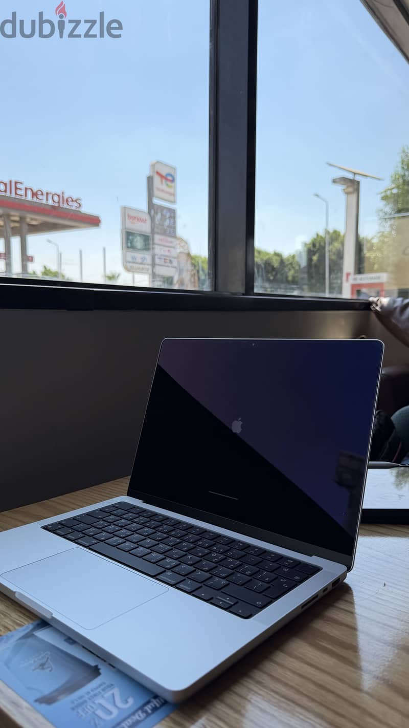 macbook pro m4 pro 14” 3