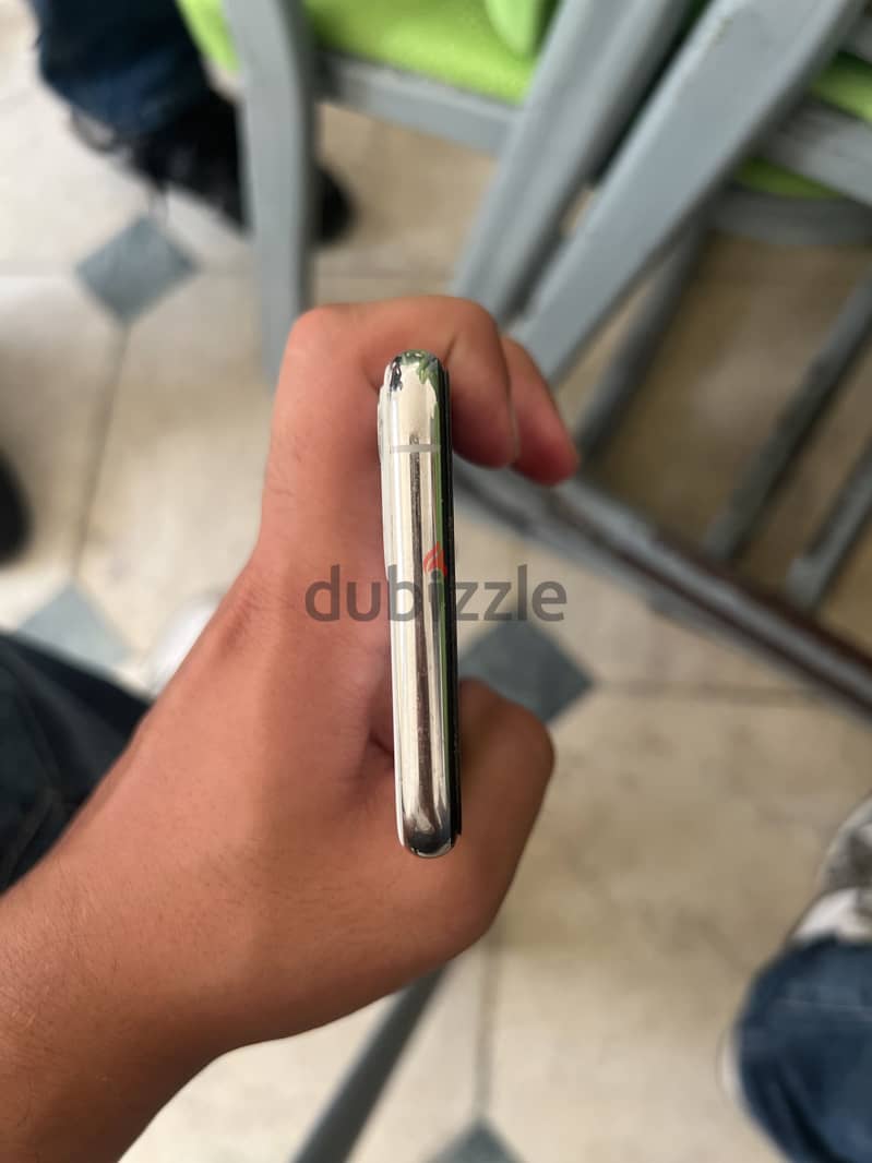 Apple - iPhone 11 Pro 3