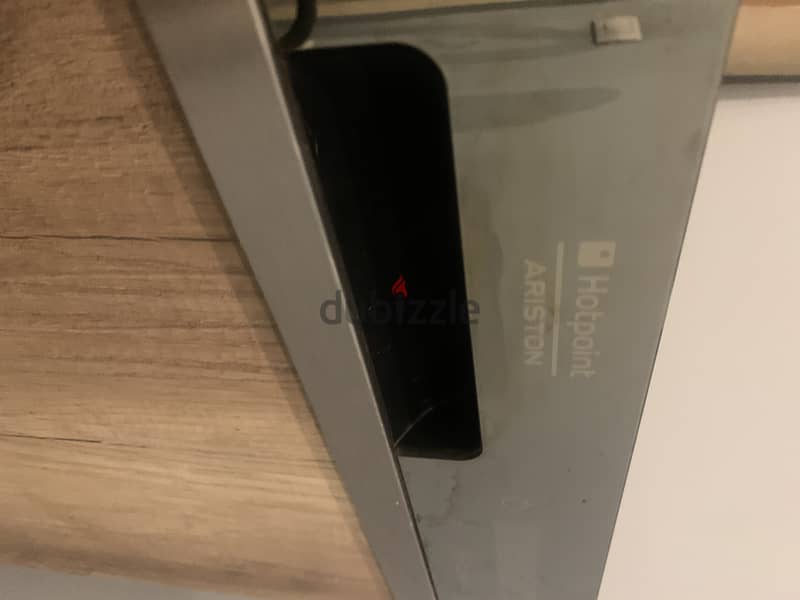 Ariston Built-in Dishwasher 2
