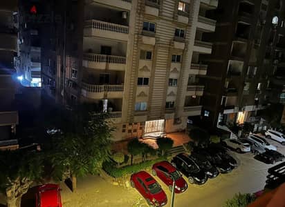 Apartment 130m for rent - Mohamed Metwally Al-Shaarawy Main Street