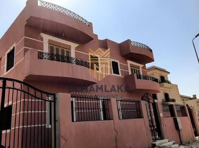 Special opportunity for sale in the Ninth District - Sheikh Zayed in a distinguished location.   2 Twin House