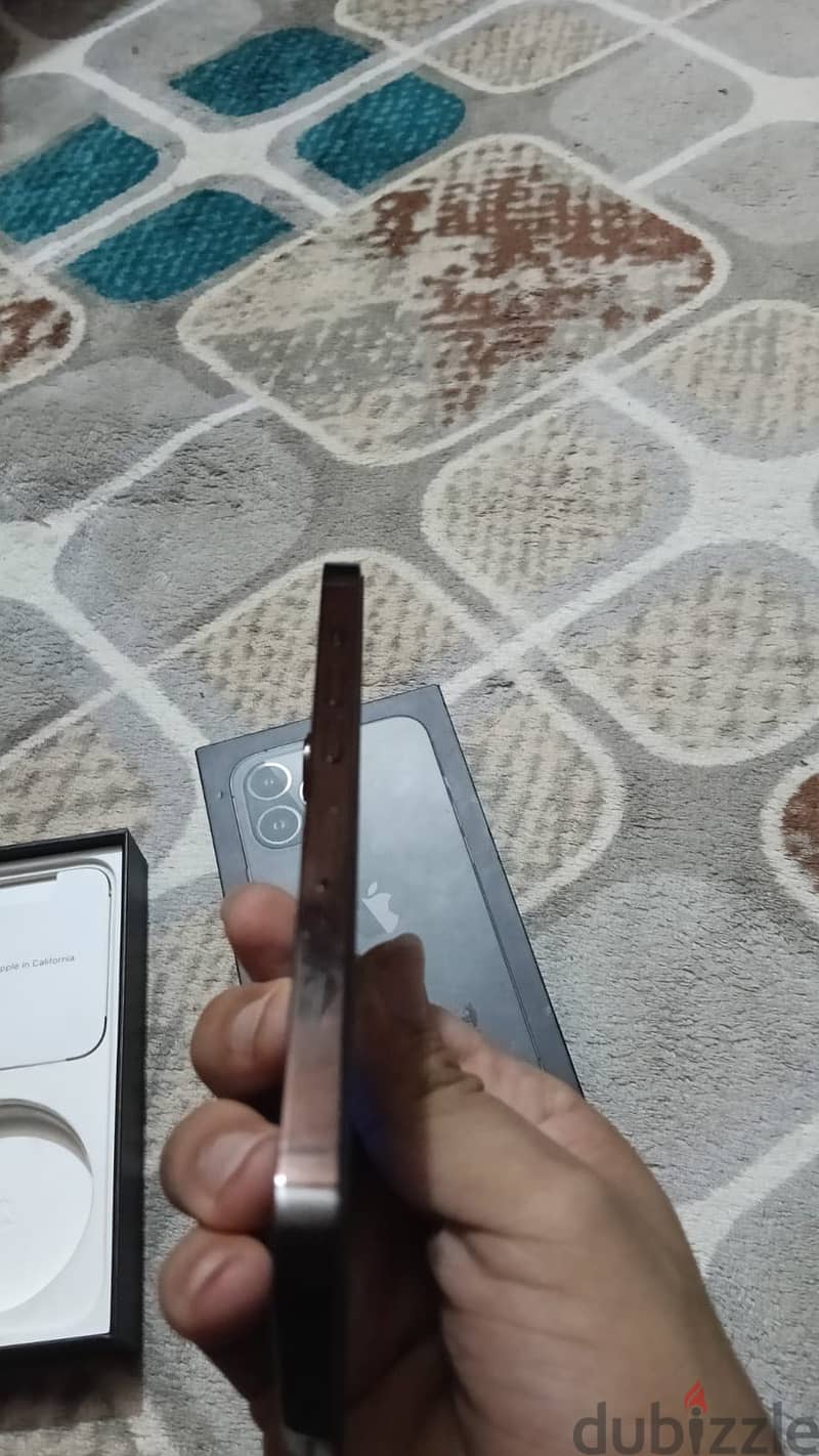 آبل - آيفون 13 برو 1