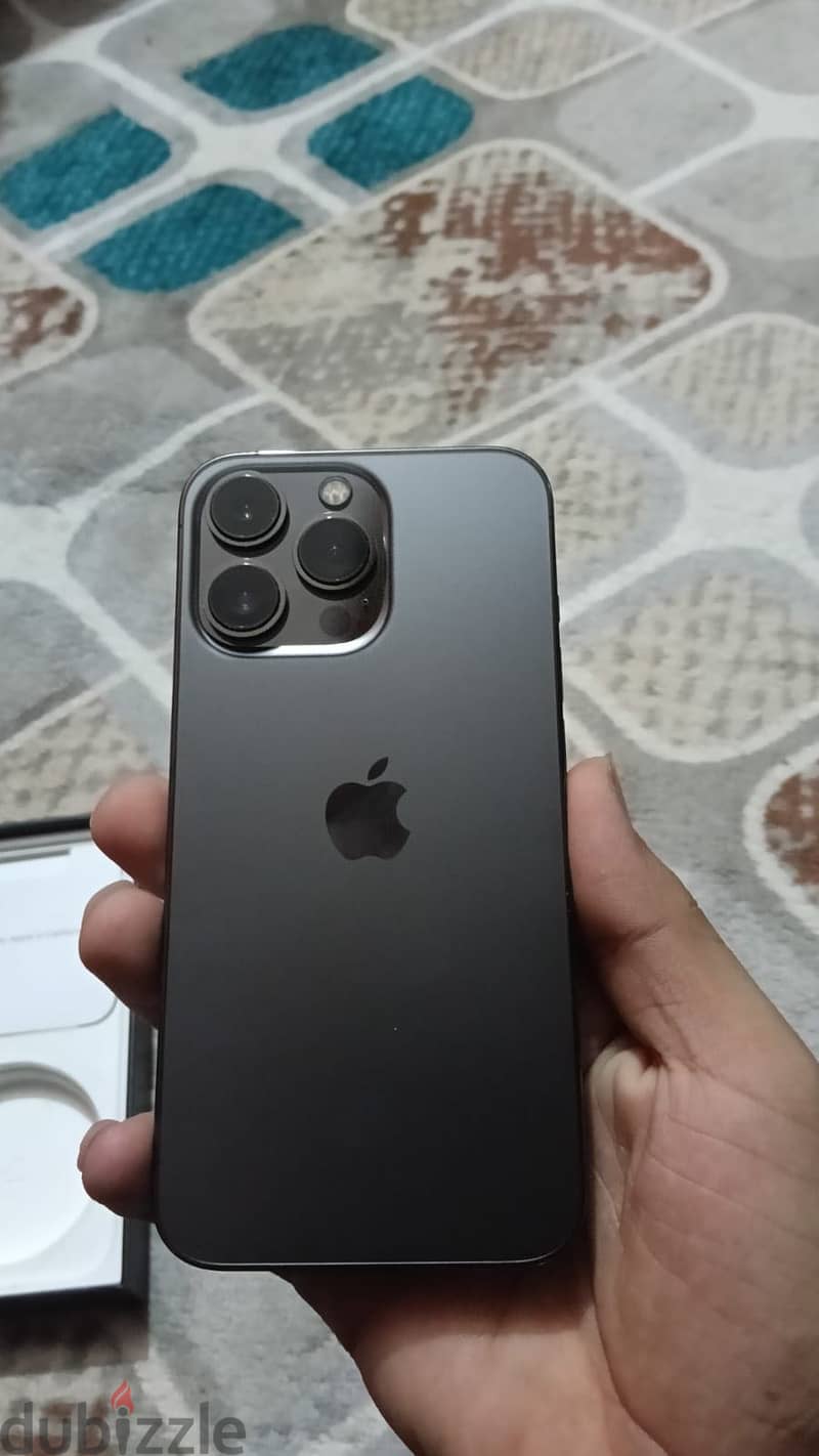 آبل - آيفون 13 برو 3