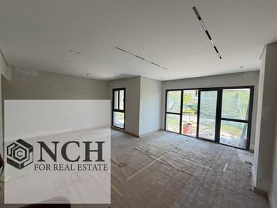 # شقة أرضي بحديقة للإيجار في Villette  متاح للإيجار شقة مميزة **Ground Floor with Private Garden** داخل **Villette**، تتمتع بموقع راقٍ وتصميم عملي