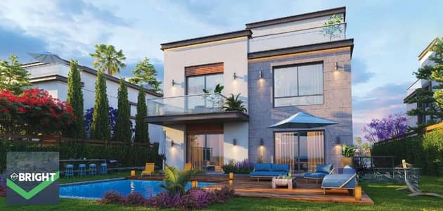 Twin House for Sale in Golden Square with the Largest Area Among Options and a Private Garden