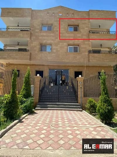 شقة  للبيع  فى الحى الخامس  الشيخ زايد 240 م  بالتكيفات
