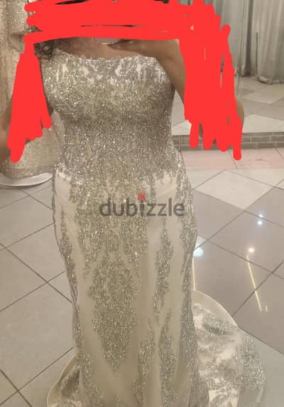 فستان سوارية لاخت عروسة او عريس اتلبس مرة واحده