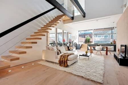 Twin house for sale in Girona Compound with only a 10% down payment.  Built-up area of 255 sqm + 160 sqm private garden, in a prime location in the he