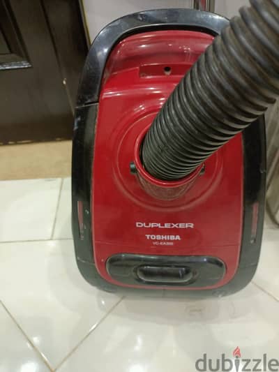 مكنسة توشيبا Duplexer VC-EA300