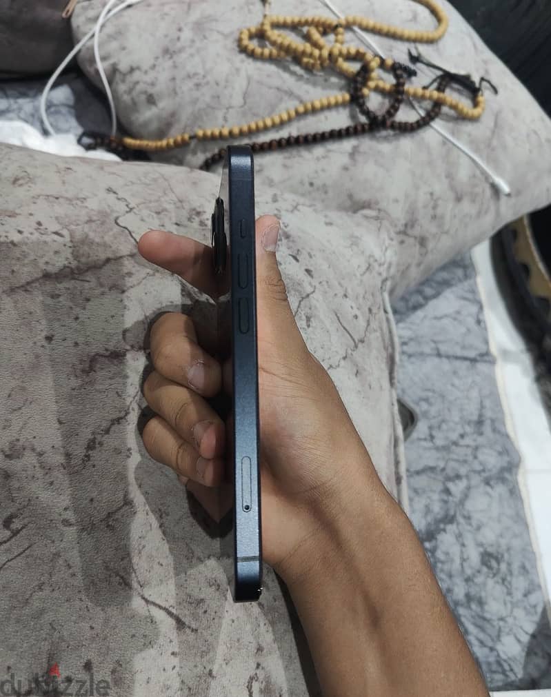 Apple - iPhone 13 2
