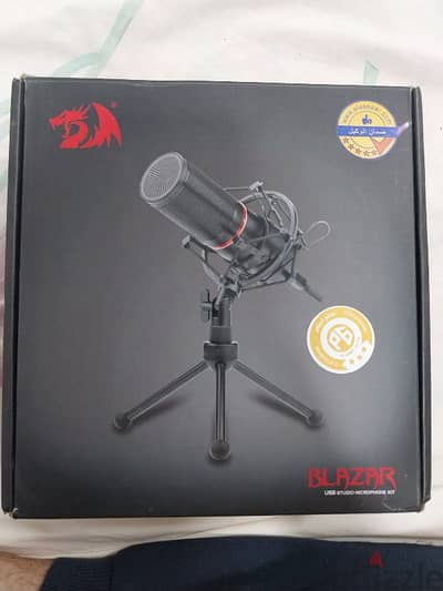 للبيع مايك مايكروفون Redragon Blazar Gm300