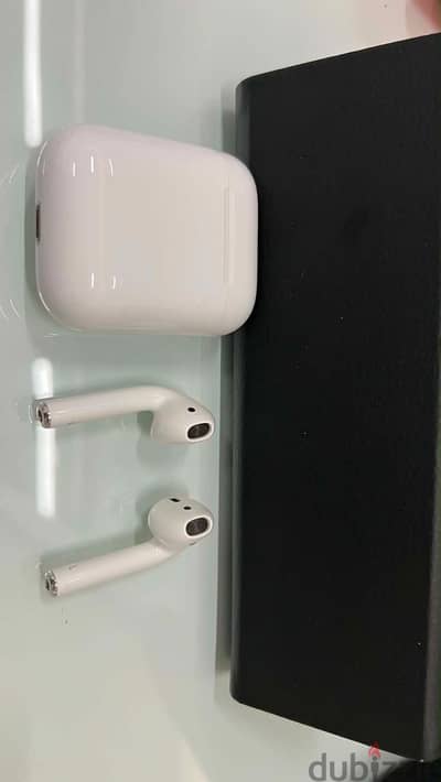 Appla Arpods 1 Used