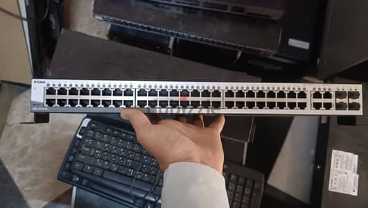 سويتش 48 بورت + 4 - DLink 10/100/1000