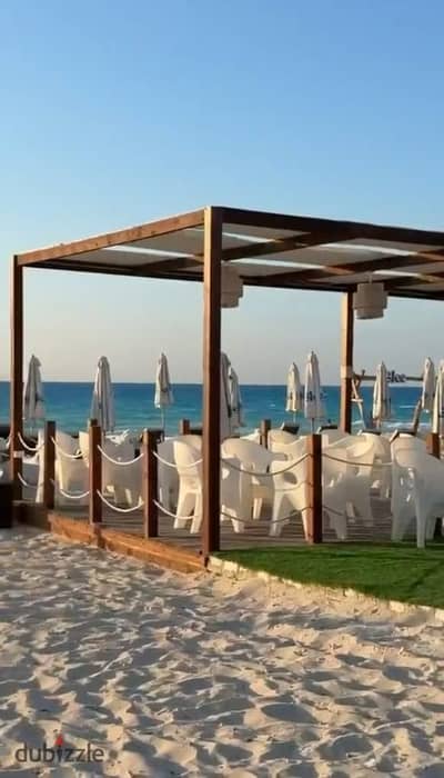 شاليه للبيع متشطب بالكامل ومكيف ومجهز بالمطبخ في جلي – الساحل الشمالي