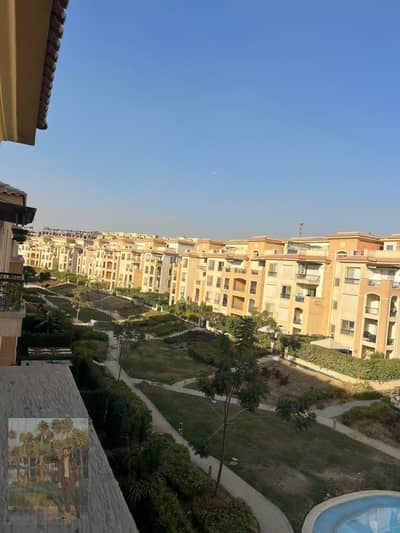 Last Penthouse in Stone Residence bua 220 M 4 Bedrooms 4 Bathrooms with a nice view