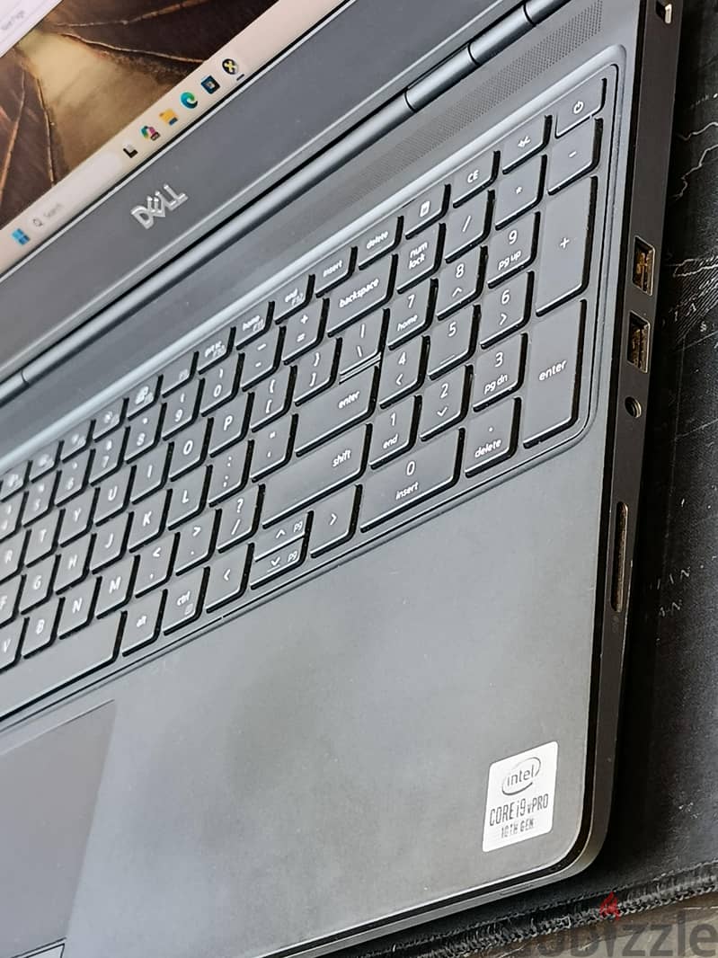 DELL 7550 7