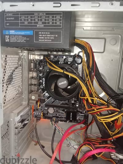 Ryzen 5 2400Gمعا بوردهB450 + 8 Gigaram+ Ssd 128+hdd500