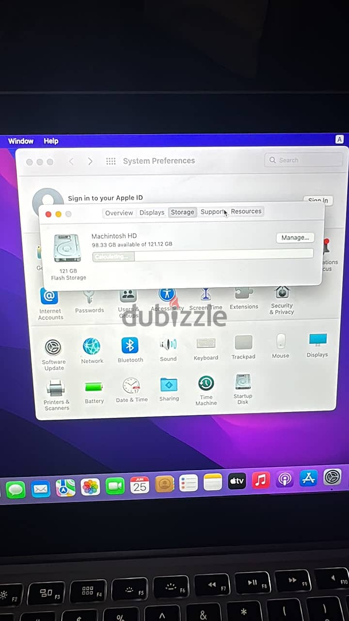 MacBook Pro (Retina, 13-inch, Early 2015) 1