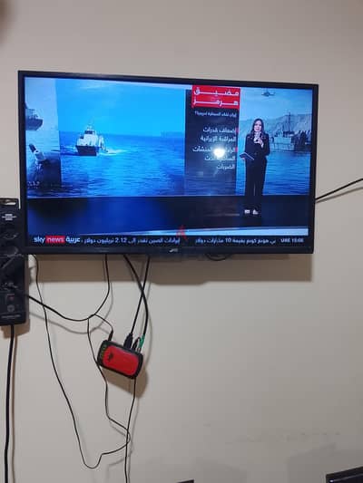 شاشه جاك 32 بوصة معها  رسيفر جوكر