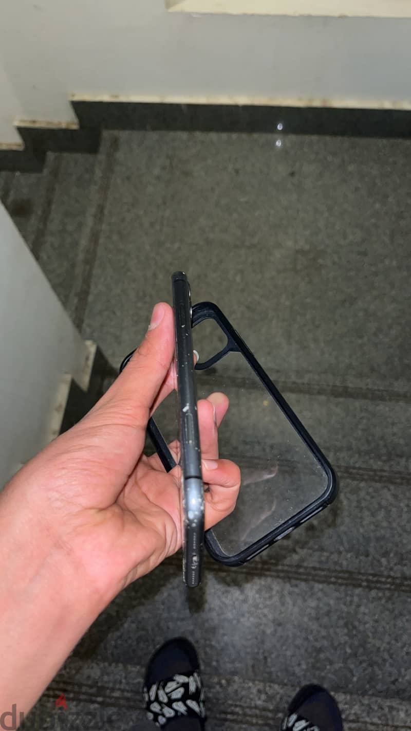 Apple - iPhone 11 2