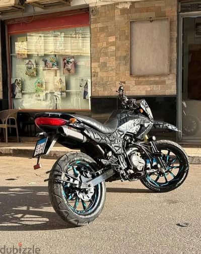 Benelli VLX 200