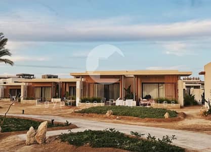 خصم30% و مقدم 5% فقط لفتره محدوده شاليه غرفتين مباشر على لاجون و بإطلاله بحر مفتوحه في سوما باي البحر الاحمر