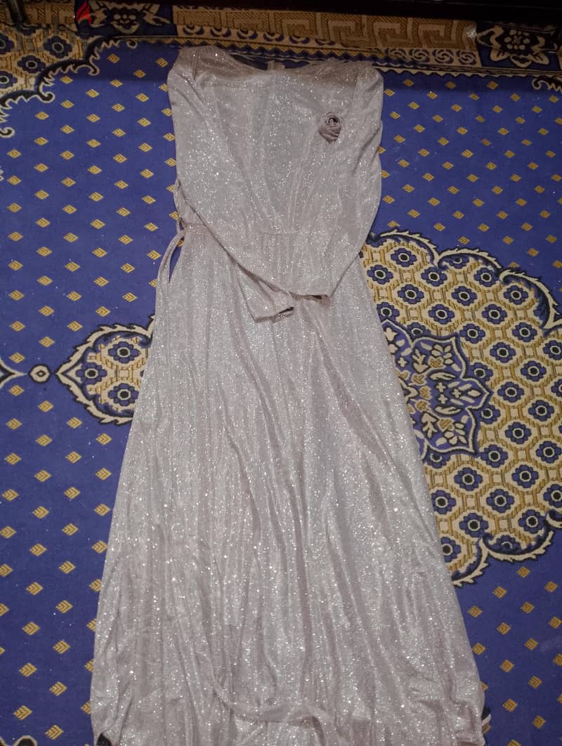فساتين للبيع 10