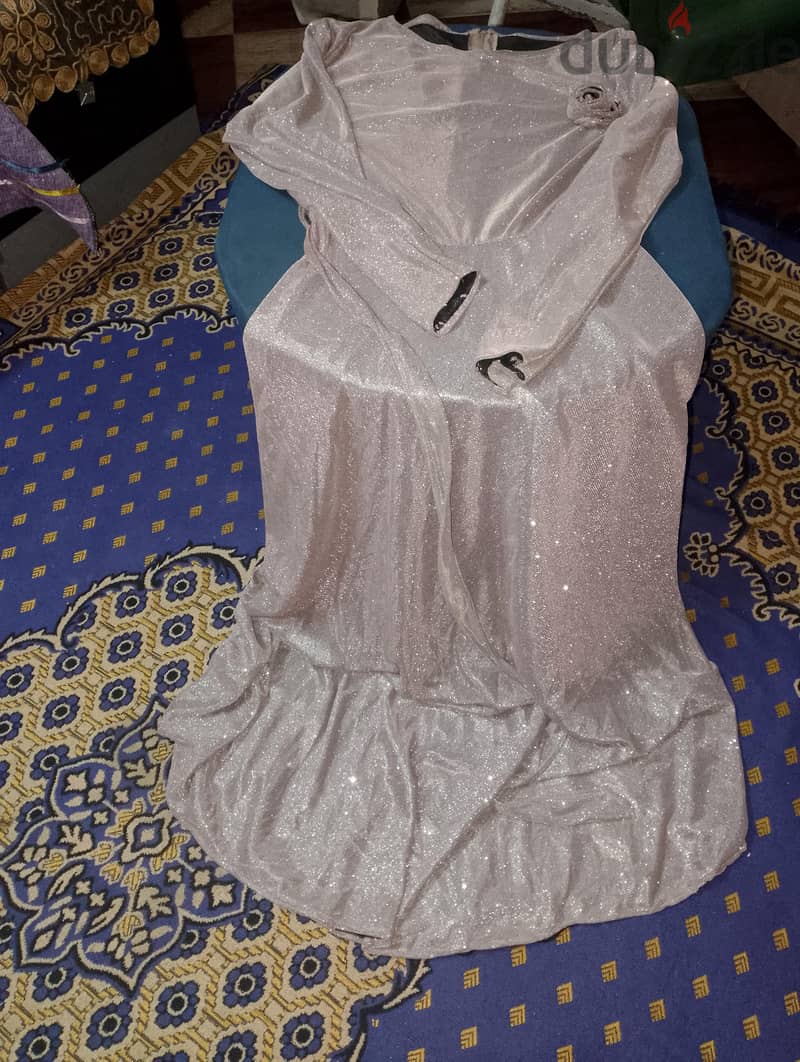 فساتين للبيع 11