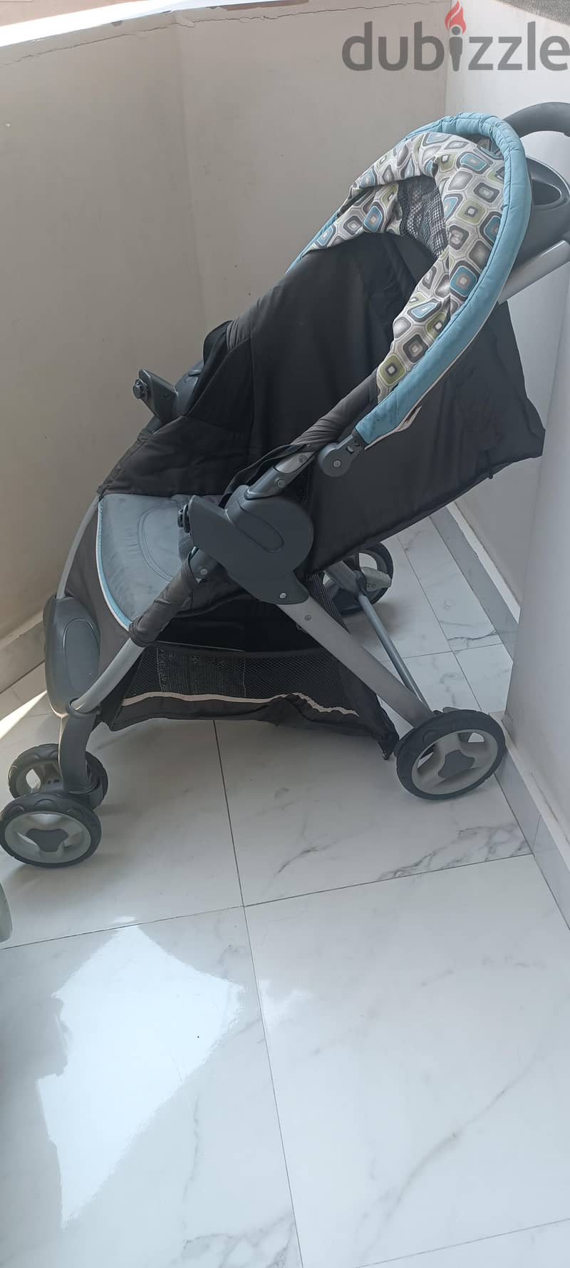 Stroller and car seat 11