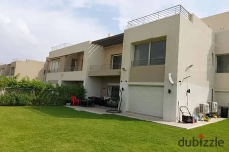 فاميلى هاوس بجاردن متشطب في ذا كراون بالم هيلز بجوار نيو جيزه و سوان ليك ويست
