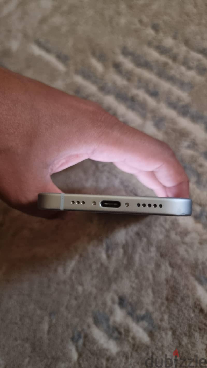 Apple - iPhone 15 5