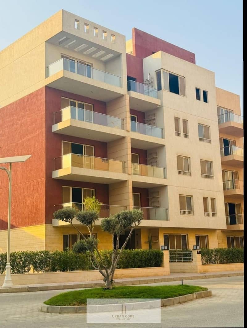 بنتهاوس بـ٥ غرف نوم في كومباوند بروميناد القاهرة الجديدة، صورة ٩ من ١١