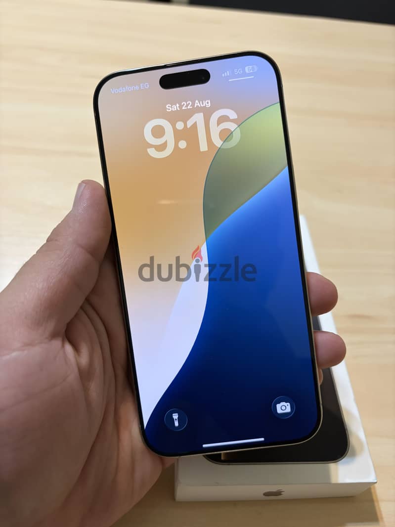 Apple - iPhone 16 Pro Max 5
