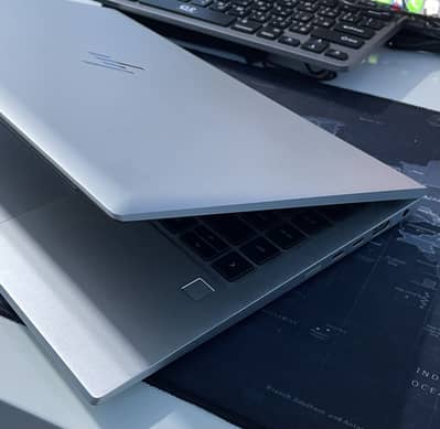 HP Elitebook 845 G8