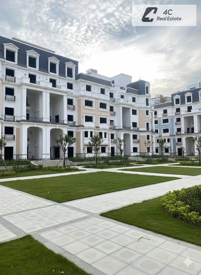 Under market price apartment 165 m for sale 3 bedrooms View landscape very prime location in Mountain view I-City New Cairo