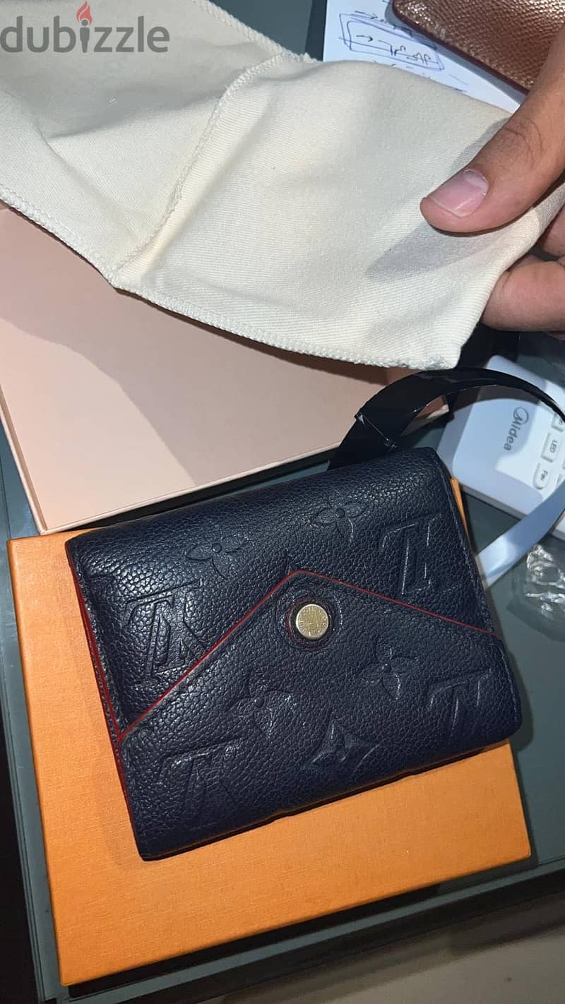 ORIGINAL LOUIS VUITTON WALLET 2