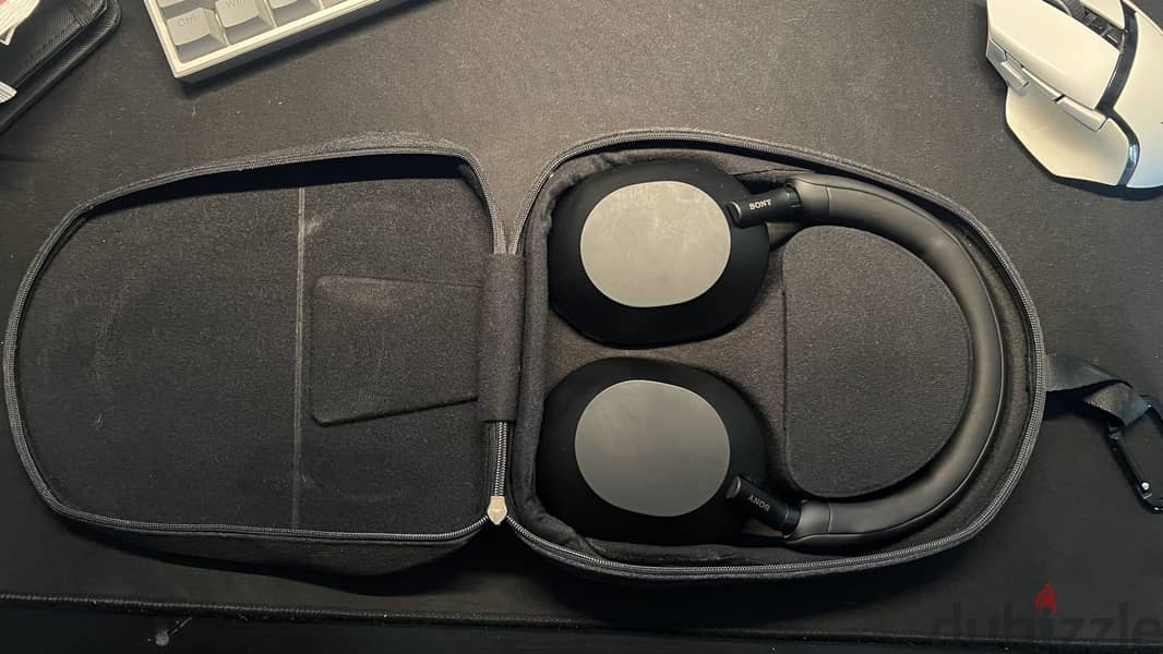 Sony Headset WH-1000XM5 1