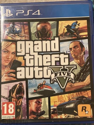 للبيع أسطوانة GTA V للـ PS4 بحالة الممتاز