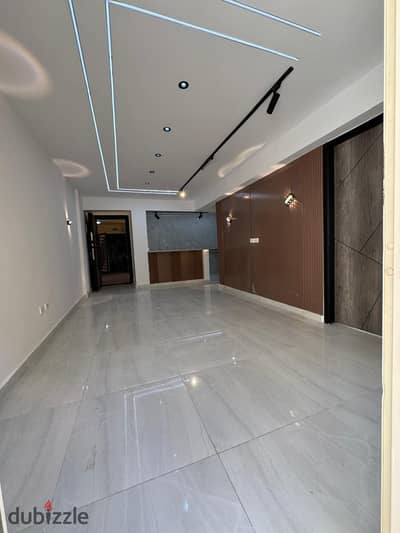 Apartment for sale in Degla Palms Compound October in a prime location near the main gate and services suitable for cash or real estate mortgage financing options at a great price