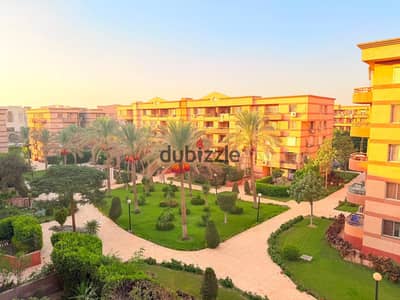 فرصه للبيع في مدينه الرحاب شقه 135م بالمرحله الرابعه دبل فيو جاردن بموقع متميز وبسعر مناسب جدا