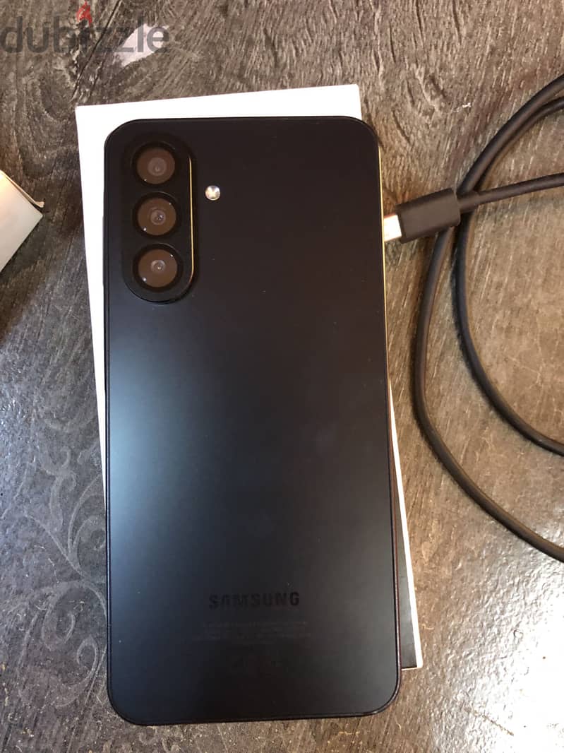 Samsung A17 5G 4