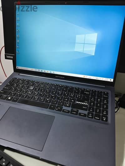 Asus Vivobook Ryzen7 8C 16T