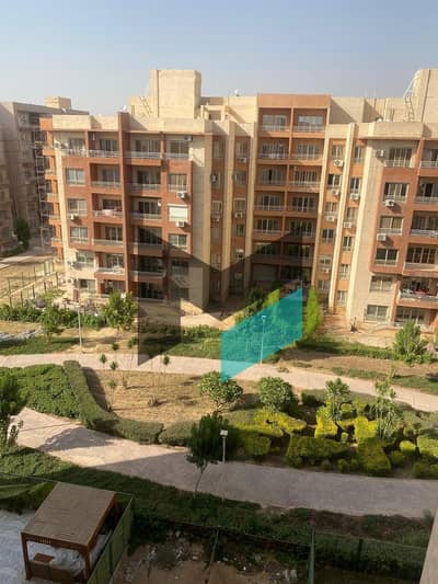 شقة للبيع في كمبوند وصال ريزيدنس، 160 متر مربع، 3 غرف نوم، فيو مباشر على النادي.