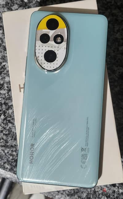 Honor 200 Pro