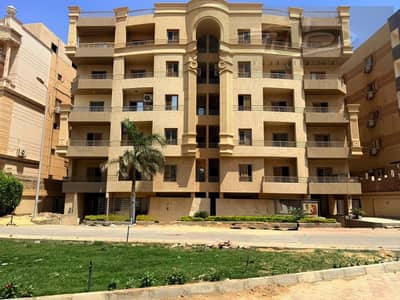  للبيع | شقة مميزة جدًا في اللوتس الجنوبية – أميز لوكيشن   لوكيشن استثنائي بجوار سينترو مول، سوديك والجامعة الأمريكية  
