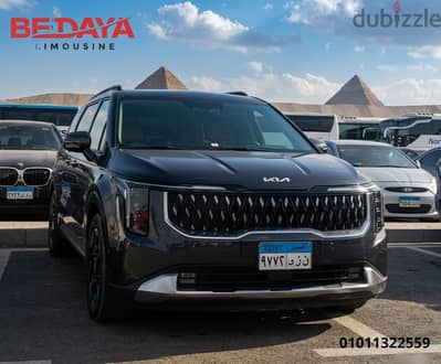 Kia Carnival Rent from Cairo Airport to Four Seasons