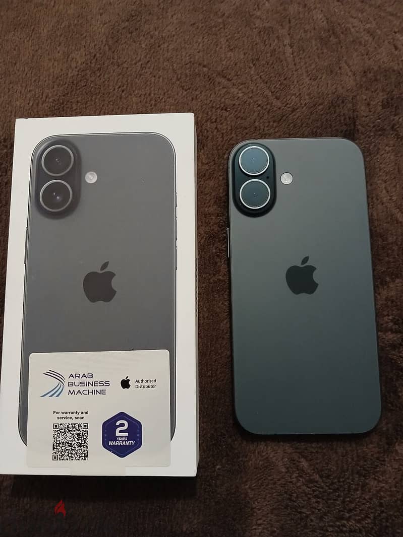 آبل - آيفون 17 8