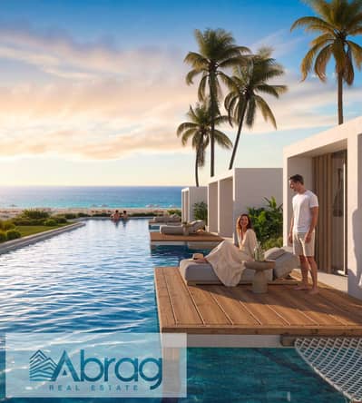 للبيع غرفة فندقية صف اول علي البحر في نايا باي رأس الحكمة و تحت ادارة فندق Swissôtel بعائد دولاري